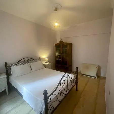 Anna's House